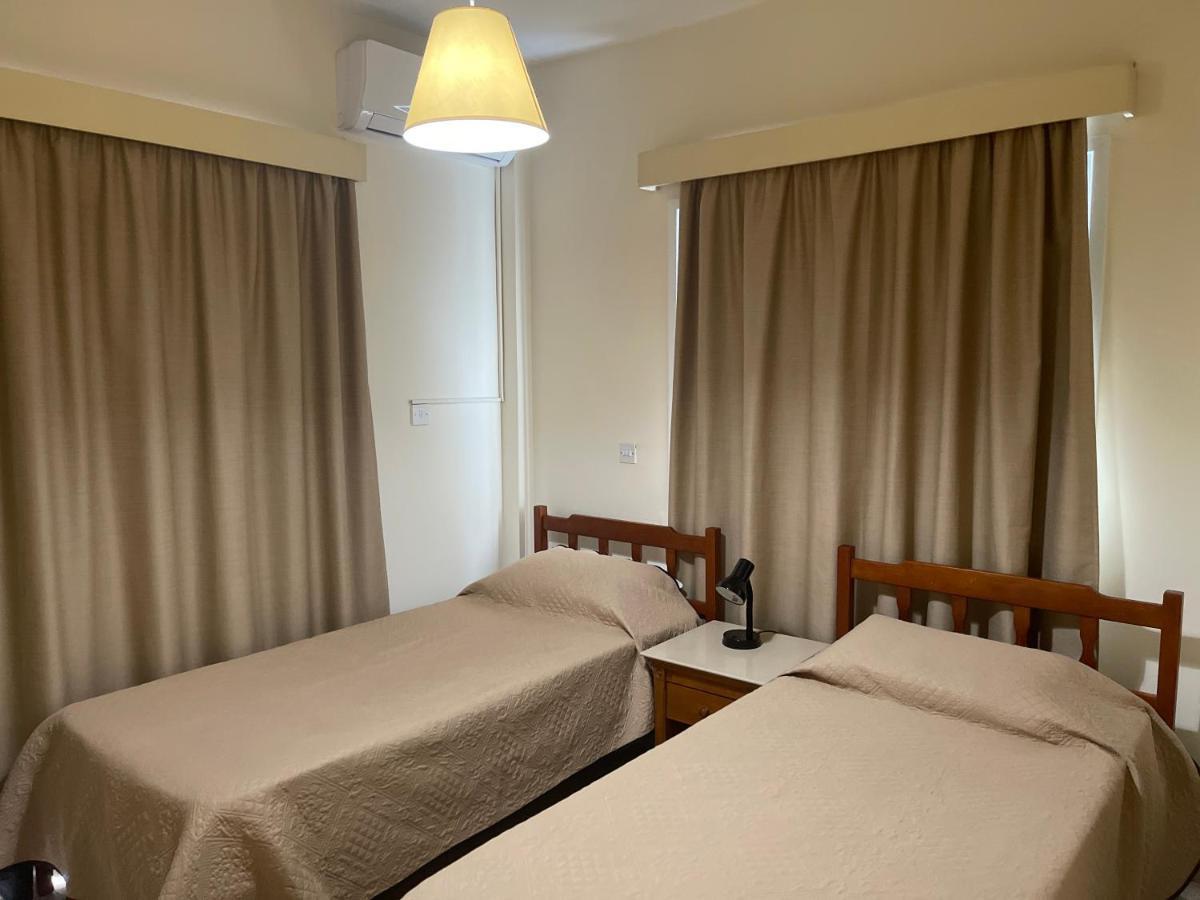 Terpsithea Apartments 아이아 나파 외부 사진