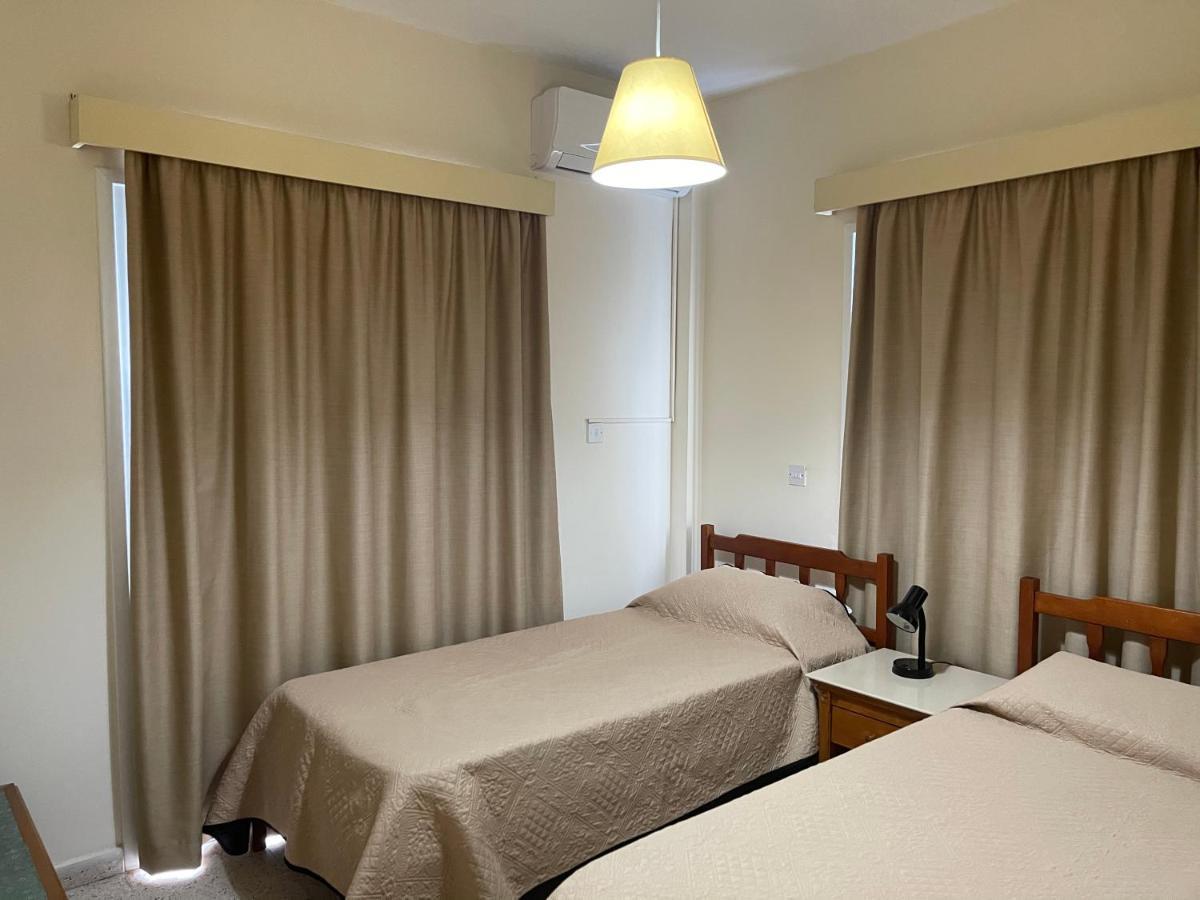 Terpsithea Apartments 아이아 나파 외부 사진