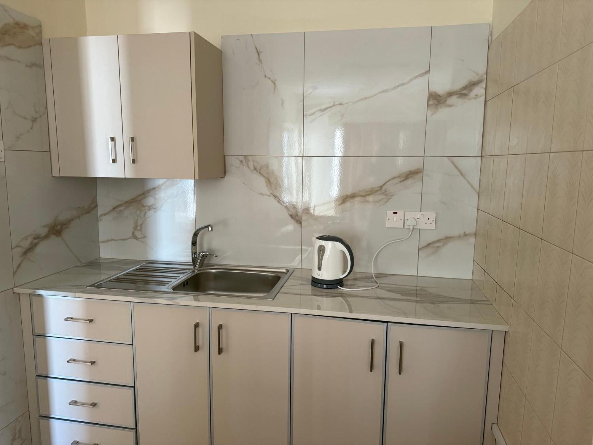 Terpsithea Apartments 아이아 나파 외부 사진